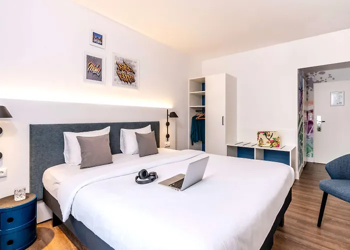 Ibis Styles Alster Hotel 2*