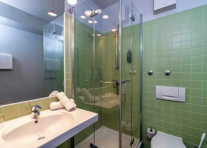 Ibis Styles Alster Hotel 2*